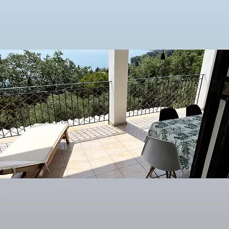 Seasky View Apartment Gastouri (Corfu)